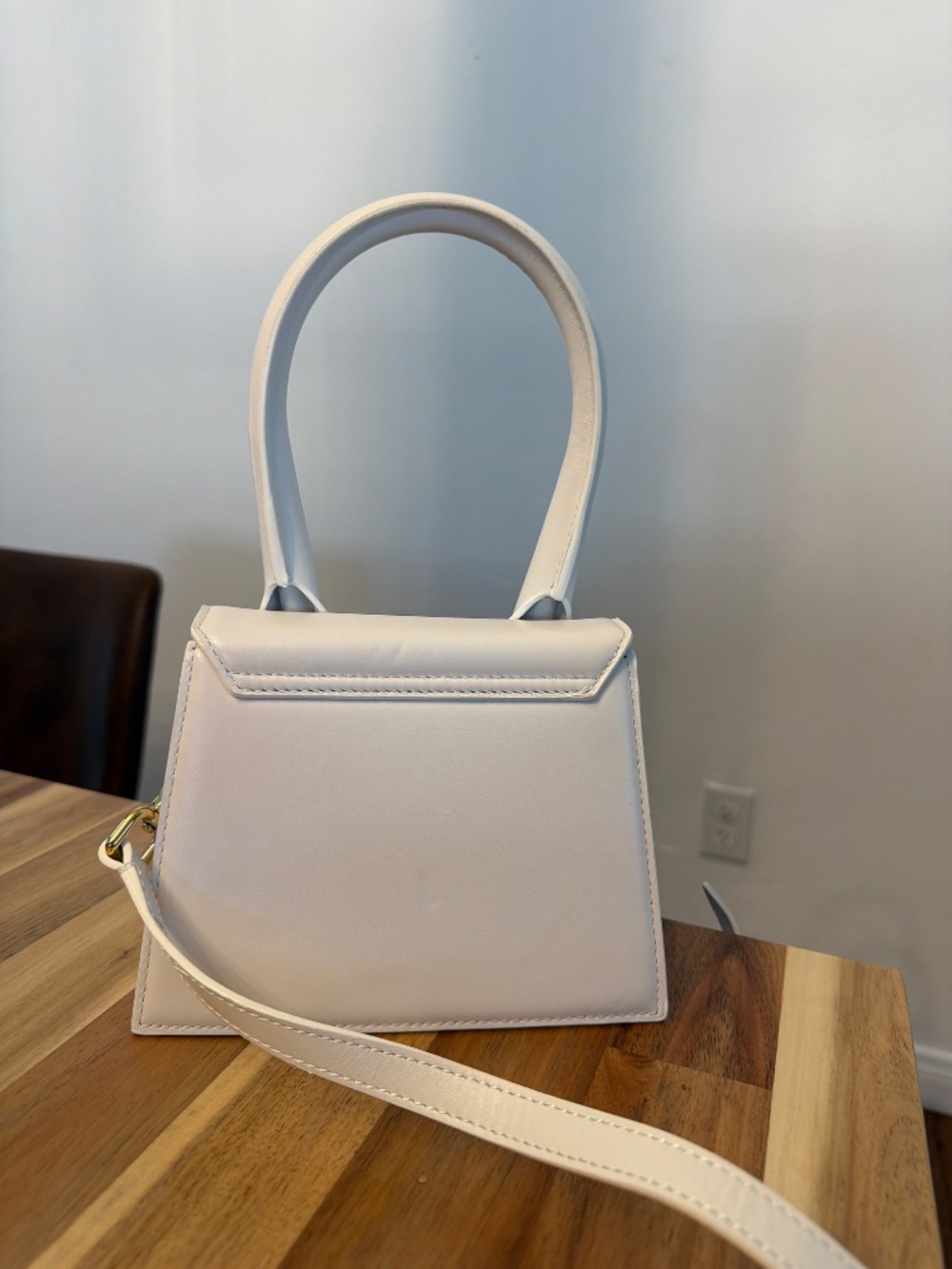 handbag - Picture 2 of 4